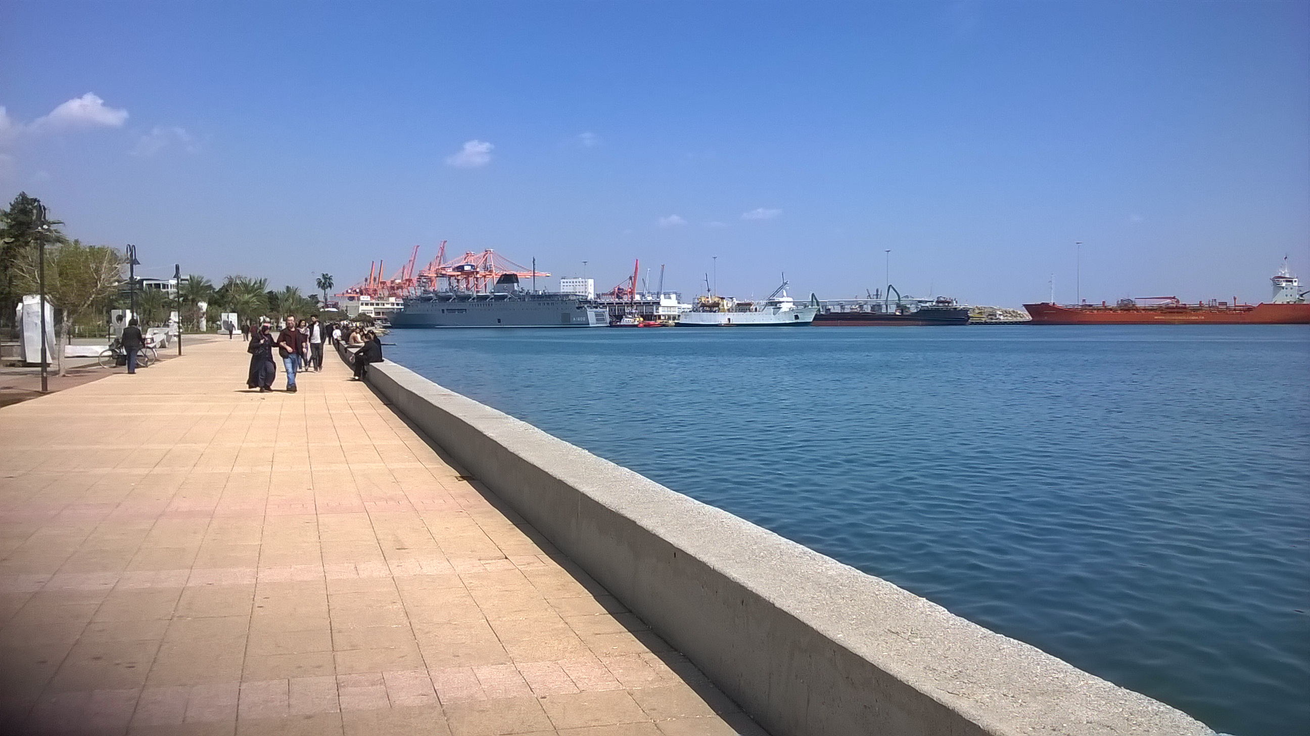 Image does not load !